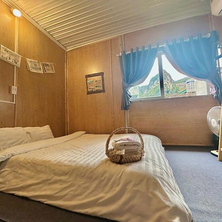 Appartamento Titi House Đồng Văn Esterno foto