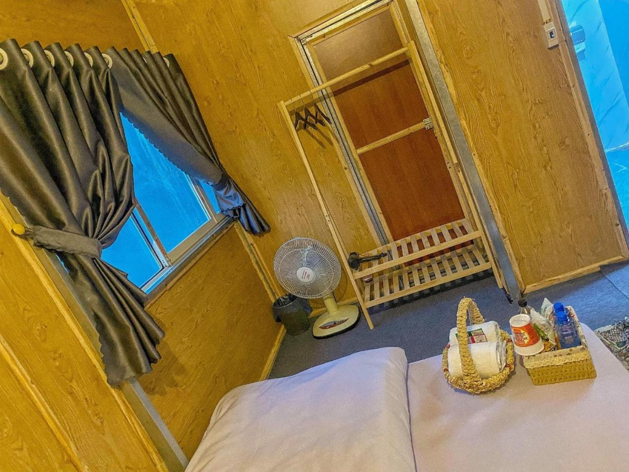 Appartamento Titi House Đồng Văn Esterno foto