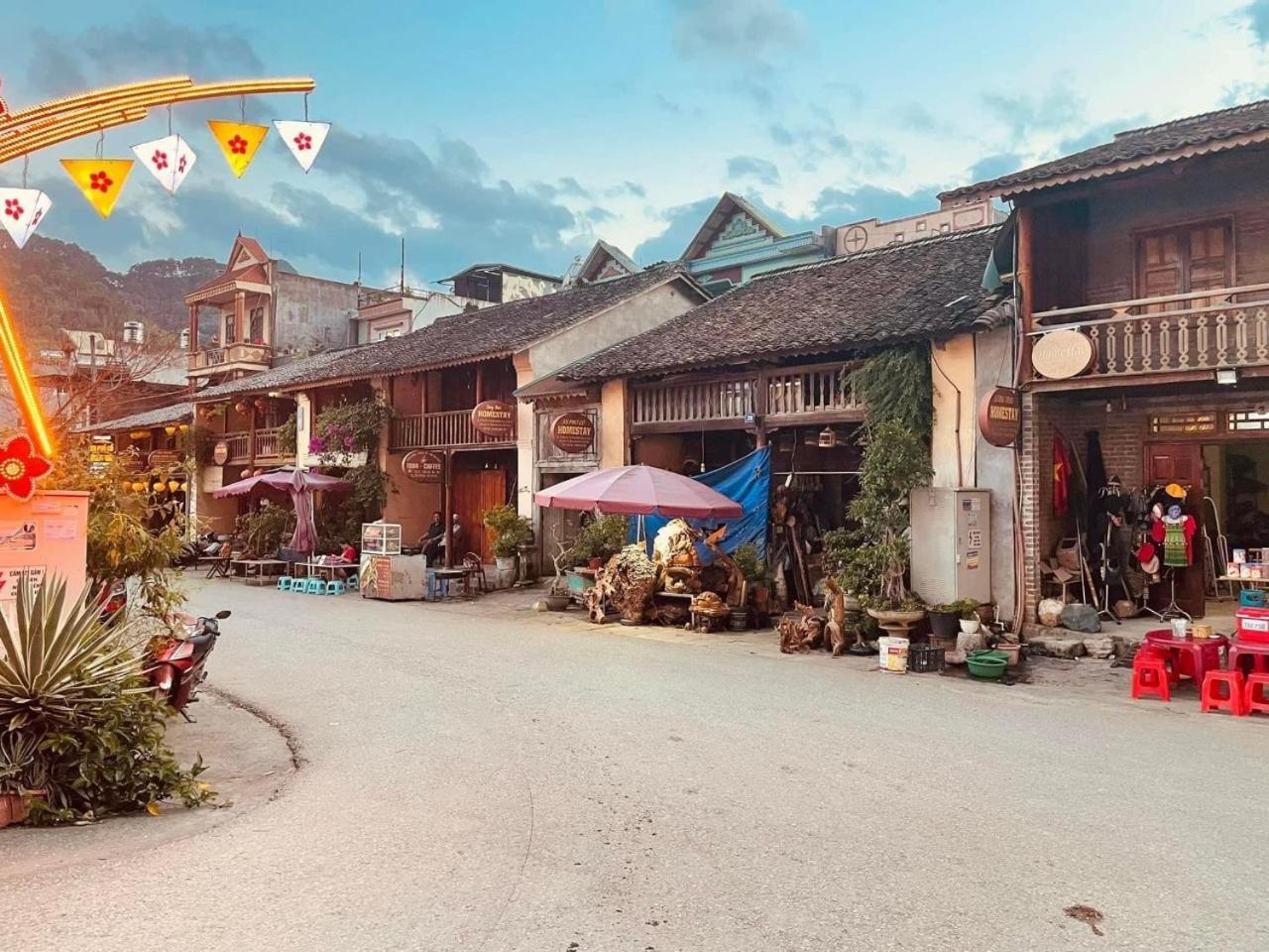 Appartamento Titi House Đồng Văn Esterno foto